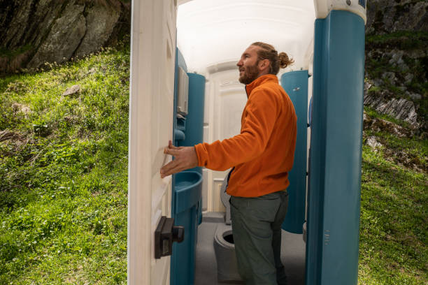 Best Portable toilet rental cost  in Highland, AR
